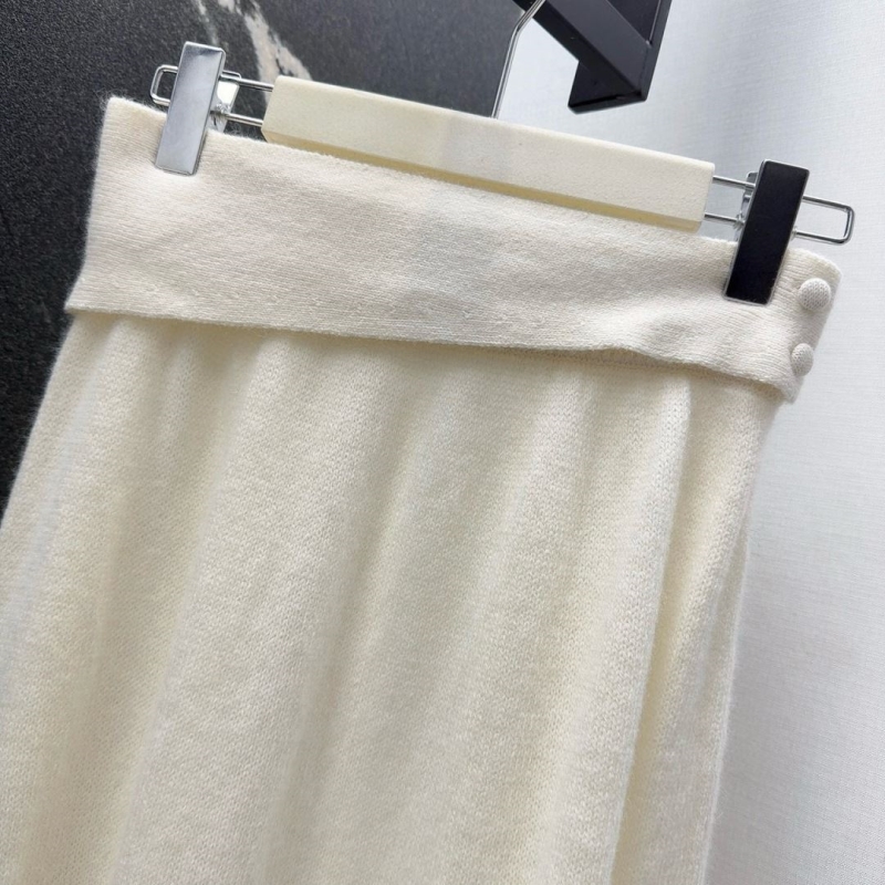 chr1st1an D10r sweaters